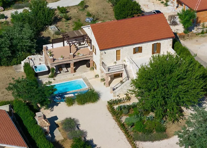 Villa Gland Nin