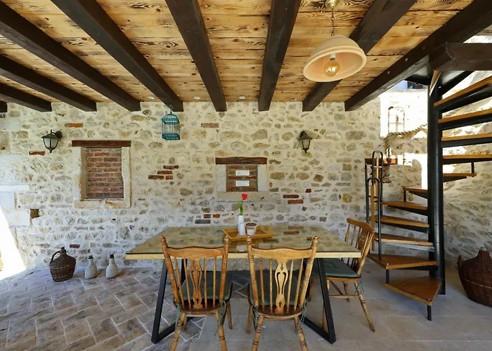 Gland Villa *