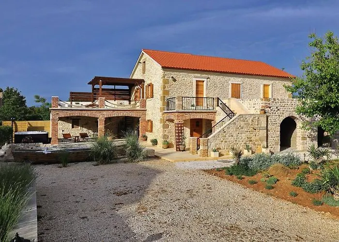 Gland Villa Nin