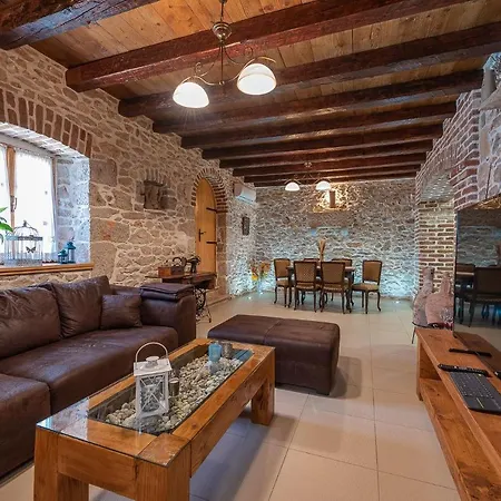 Gland Villa