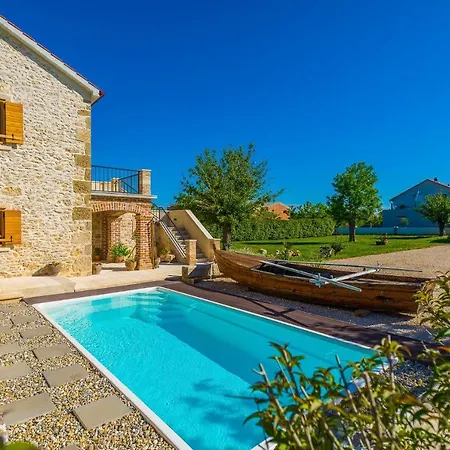 Gland Villa *