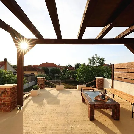 Gland Villa Nin