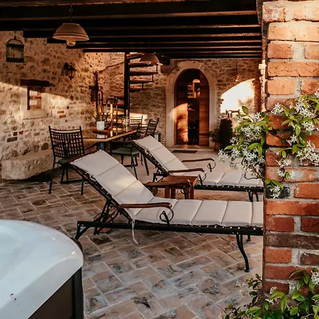 Gland Villa Nin
