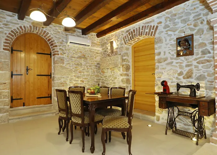 Gland Villa *